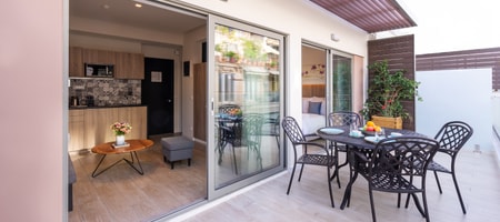 Deluxe Apartment with balcony
