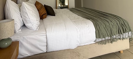 Double Room-Garden/City view