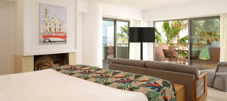 Emerald Suite Sea View