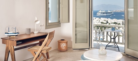 Hilltop Sea View Suite | 250m from Belvedere Hotel plus Shuttle
