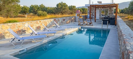 Villa Arti Charaki