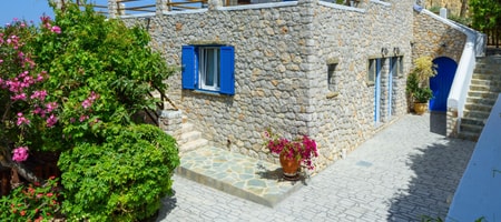 Agnanti Beach Apartment/Aura