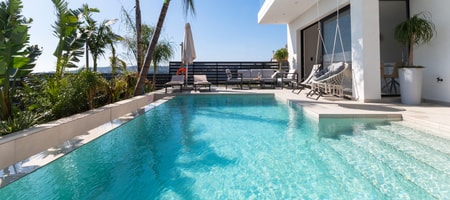 Blue Hills Villa