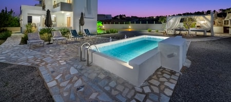 Calm and Joy Summer House