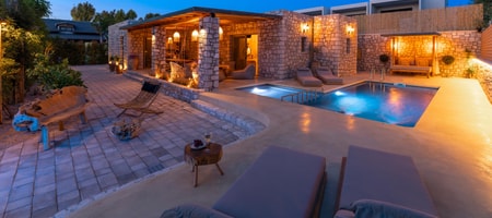 Eftopia Villa