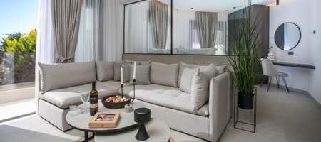 Karma Luxury Suite 7