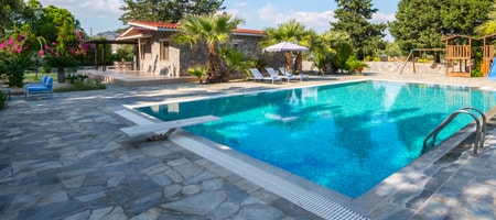 Madia Villa