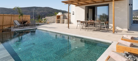 Massari Hills Luxury Living / Villa Monet