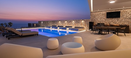 Monte Smith Villa Aura