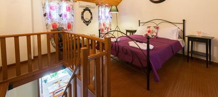 The old town Neighbourhood / Maisonette 1