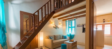 The old town Neighbourhood / Maisonette 5