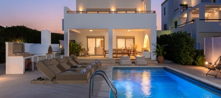 Paradiso- Luxury Beachfront Villa