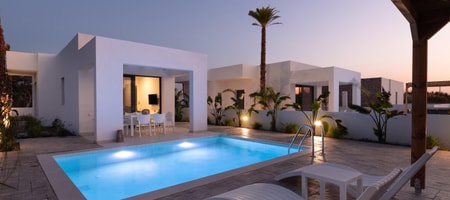 Salty Sun Luxury Villa 1