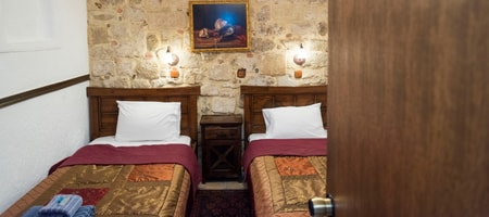Spot Hotel / Ground Floor Room 1