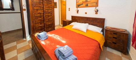 Spot Hotel / First Floor Room 4