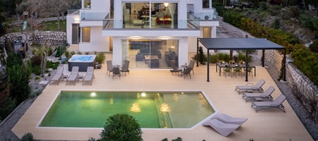 Vista by Del Sol Villa