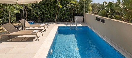 Villa Anthos | Luxury 1-Bedroom Villa Heated* Pool