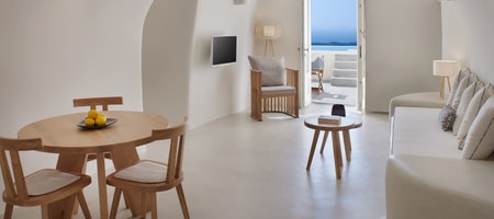 Villa Anastasia with Stunning Caldera Views