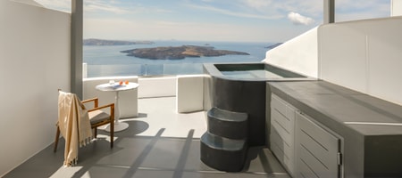 Deluxe Suite with Hot Tub