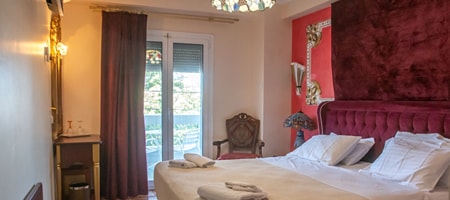 Queen Deluxe Room