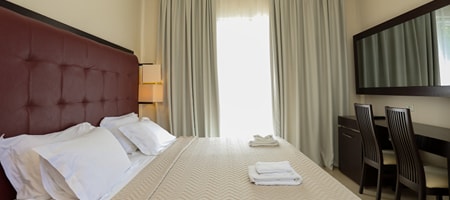 Superior Double or Twin Room with Mountain View