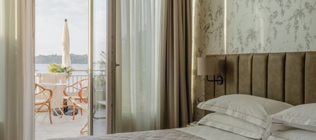 Comfort Room with Lake View and Terrace