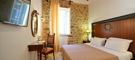 Double Room "Olivia"