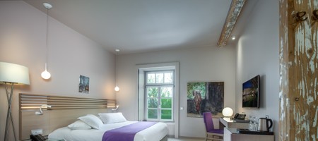 Deluxe Room City Side