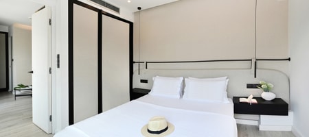 Junior Suite with Balcony and City View