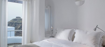 Rozaki | Cave House Maisonette