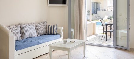 Sea View Maisonette with Private Jacuzzi