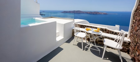 Standard double with hot tub and caldera view