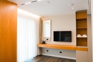 Family Room Standard View