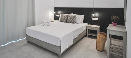 Deluxe Studio with Balcony