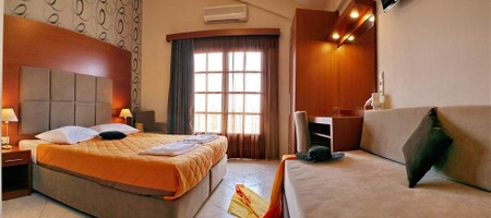 Superior Double Room - Pool View