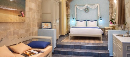 Senior Suite with Private Garden and Outdoor Hot Tub “Views of Rhodes”
