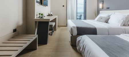 Infinity Sea View Triple