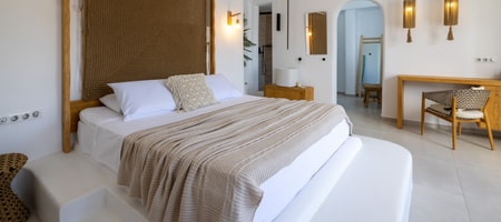 Superior Suite 8