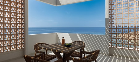 Sea View Suite 05 - 2-Bedrooms (50 m2)