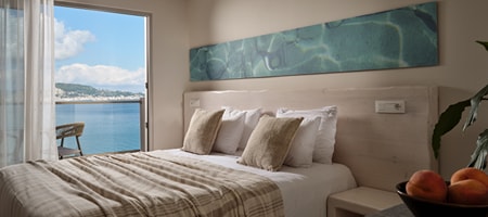 Deluxe Double / Twin Room | Panoramic Sea & Pool View [20 m²]
