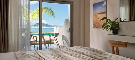 Superior Double / Twin Room | Panoramic Sea & Pool View [20 m²]