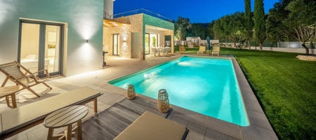 Villa Theodore Private Heated Pool
