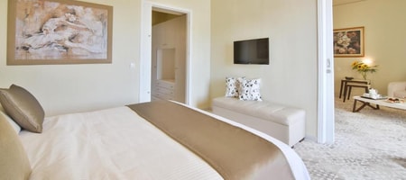Senior Suite