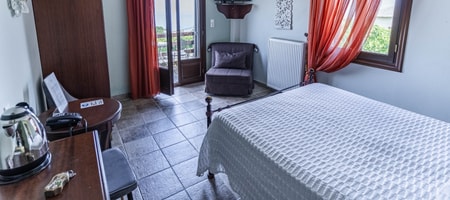 Deluxe Double Room with Balcony and Sea View (Narkissos)