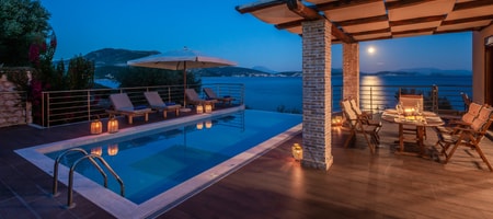 Marine Villa: exclusive seaside elegance with Private Sea Access