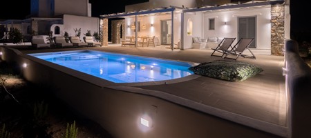 Isalos Villa “Blanco”