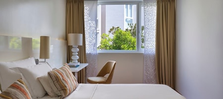 Double or Twin Room 22m² Hotel Atrium View 