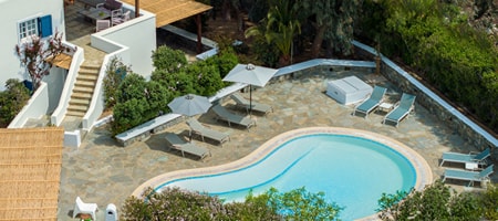 Kalafatis Beach Villa