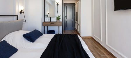Economy Room