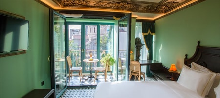 Suite 02